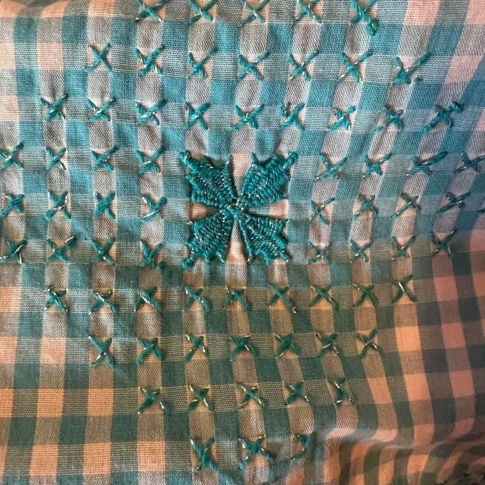Vintage 50s Blue and white gingham apron with embroidered flowers cross stitch